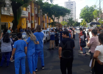 Trabajadores de Salud Pública de Misiones iniciaron el paro de 72 horas