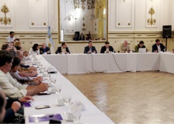 El Gobierno nacional convocó a las cámaras tabacaleras de todo el país