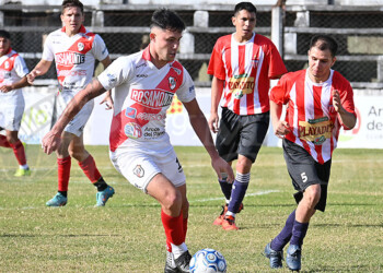 Provincial de fútbol: dos más con boleto en mano