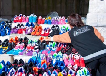 Donarán casi 8 mil zapatillas incautadas por Aduana