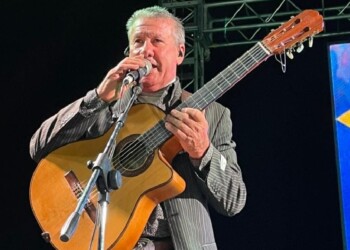 Pesar por la muerte de Aníbal Ulman, voz de Los Majestuosos del Chamamé