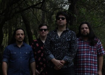 Tarde con el mejor blues a orillas del río Paraná