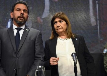Bullrich echó al secretario de Seguridad por haber intentado interferir en una licitación