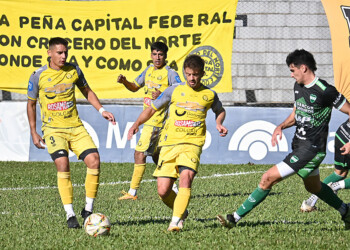 Crucero profundiza su mal momento en el Federal A