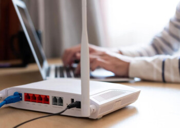 Casi 7 de cada 10 familias hicieron recortes en sus servicios de Internet y TV paga