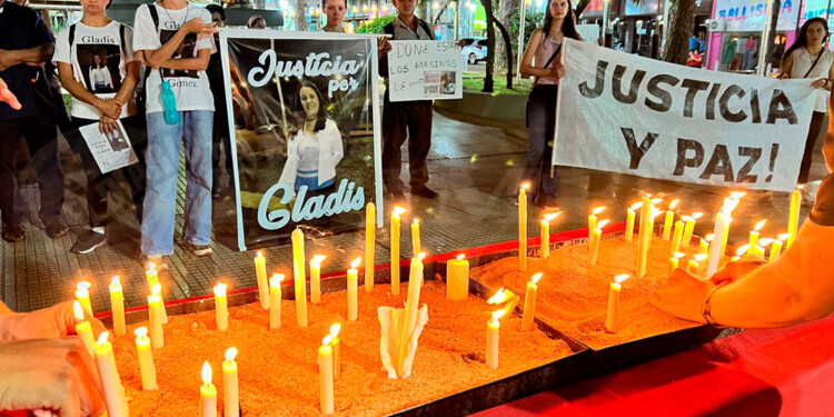 MARCHAS. Fueron incesantes las manifestaciones por pedidos de paz para la comunidad y justicia para Gladis.