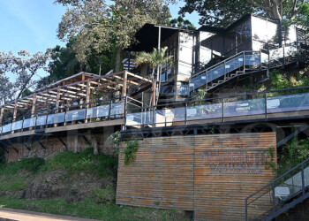 Crisis en el sector gastronómico: cerraron Cachalote, Pata Negra y el Hotel Grand Crucero