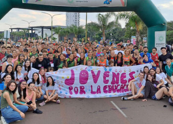 La “Maratón por los Gurises” cumplió su objetivo: recaudaron más de 200 litros de leche para niños vulnerables