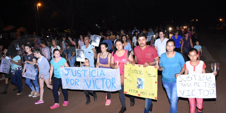 MARCHAS. Una semana después y tras la segunda movilización de vecinos y familiares, se registraron las detenciones.