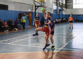 Handball: las misioneras van por el pase a semis en el Nacional B de Menores