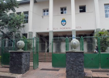 El CGE intervino la Escuela Normal EEUU del Brasil e inició un sumario contra Jorge Barchuk