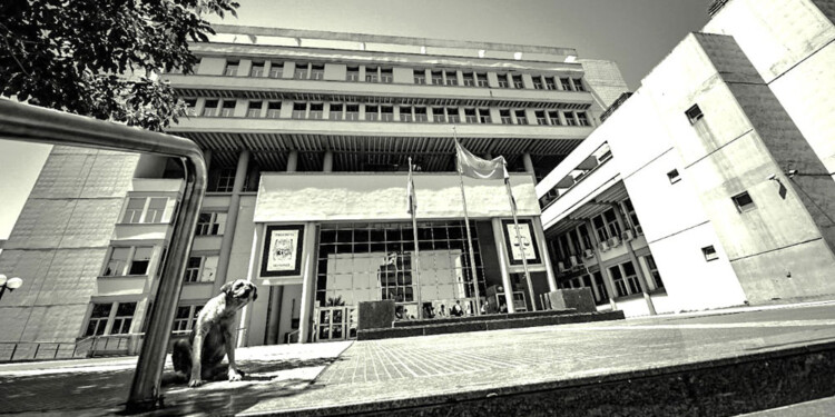 PALACIO DE JUSTICIA. La jueza de Familia 3 se sostuvo en la orden que firmó el miércoles pocas horas antes del feriado XXL.