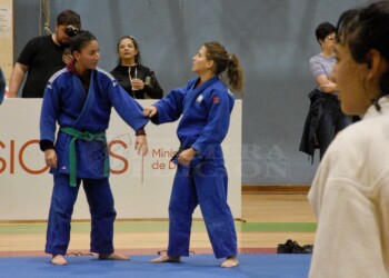 Con la “Peque” Paula Pareto en el centro del tatami, arrancó el Campus de Judo en Misiones