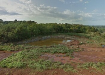 Investigan la muerte de un hombre encontrado en una laguna artificial
