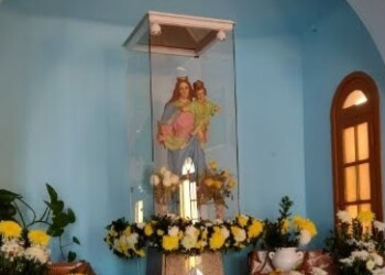 María Auxiliadora, siempre atenta a los ruegos