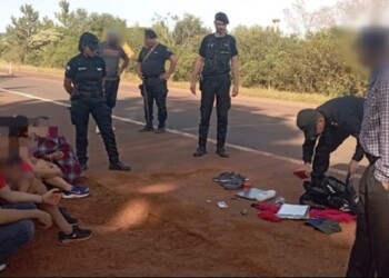 Tenía prisión domiciliaria pero circulaba en un remís cargado de objetos robados