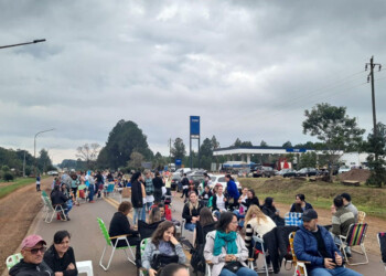 Docentes fortalecen la lucha a la espera de la Mesa de Diálogo