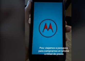 Viajó a Paraguay para comprarse un Iphone, pero al abrir la caja se encontró con una desagradable sorpresa