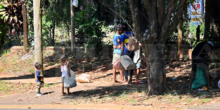 INTERVENCIÓN Y SEGUIMIENTO. Desde Asuntos Guaraníes consideran que el protocolo de acción es un aporte fundamental para garantizar el cumplimiento de los derechos que asisten a los niños.
