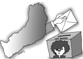 Milei festeja la Ley Bases y en las provincias volvió la “motosierra” a la coparticipación