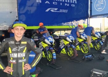 De las colonias en la tierra colorada a los mejores circuitos de Brasil: la historia del pequeño piloto misionero