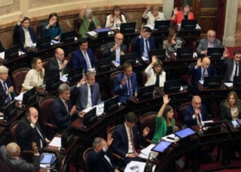 Ley Bases: qué pasará con la edad jubilatoria si se aprueba el proyecto