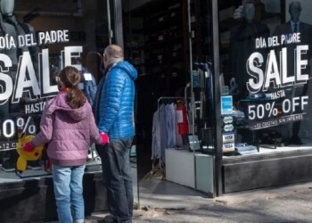 Ni los padres se salvaron esta vez: nuestro editorial de hoy