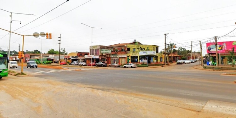 TULO LLAMOSAS Y CALLE SALTOS DEL MOCONÁ. Durante la madrugada del 25 de enero de 2019 se registró el siniestro en el cual resultó lesionada una joven motociclista.