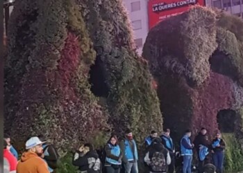 Copa América: murió un hincha argentino tras caer de un cartel en el Obelisco