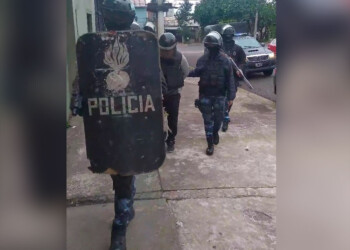 No declaró el policía detenido por el homicidio de Acuña y fue imputado