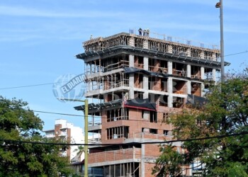 Constructores buscan volver a 9.000 empleos para fin de año