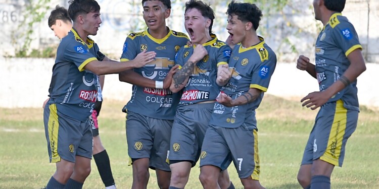 OBLIGADO. Crucero necesita los tres puntos y otros resultados para clasificar.