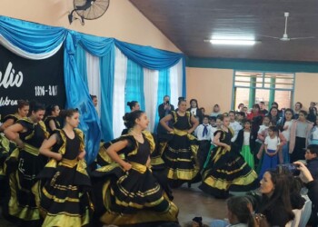 Acto, danzas y “mateada”: El Soberbio celebra la Independencia en la Escuela 740