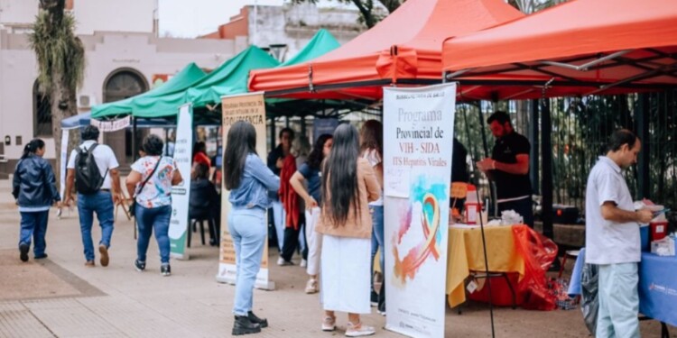 TRES DOSIS. Los adultos pueden iniciar el esquema en forma tardía.