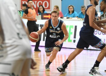 Nacho Laterza continuará en el Celeste por otra temporada