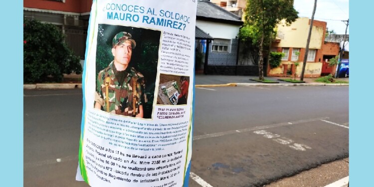 CAMPAÑA DE LUCHA. Los afiches en el centro posadeño para pedir colaboración y aportar datos a la Justicia Federal por el esclarecimiento de lo sucedido hace 21 años.