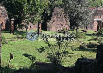 Viaje al centro de la selva para redescubrir la Misión Jesuítica de Santa María La Mayor