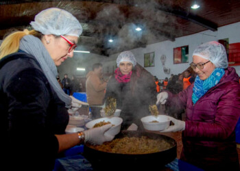 El Club Huracán mantiene abiertas sus puertas a personas en situación de calle