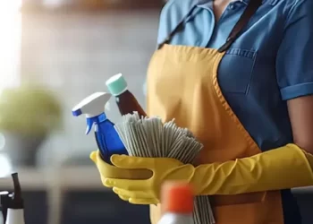 Empleadas domésticas: cómo calcular las vacaciones de julio