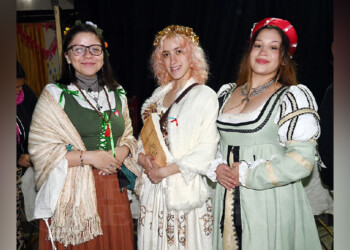 Apasionados por la historia y el cosplay presentes en la Feria Medieval