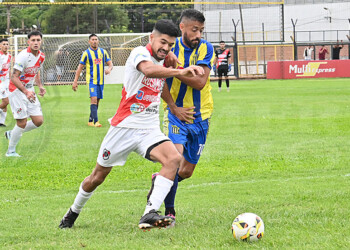 El clásico posadeño paraliza la jornada