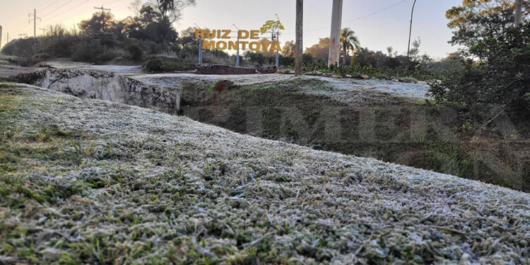 Así amaneció hoy en la ruta, en el acceso a Ruiz de Montoya (Foto gentileza Horacio Cambeiro)