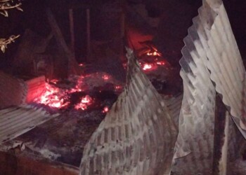 Aristóbulo del Valle: incendio consumió la vivienda de un adulto mayor y su familia