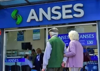 ANSES confirmó un aumento histórico para jubilados y pensionados: a quiénes le corresponde