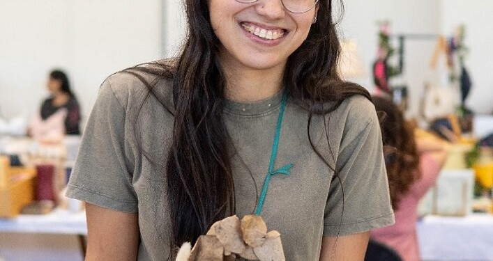 LUZ
HERRERA. Su emprendimiento en Instagram @amaru.tiendanatural