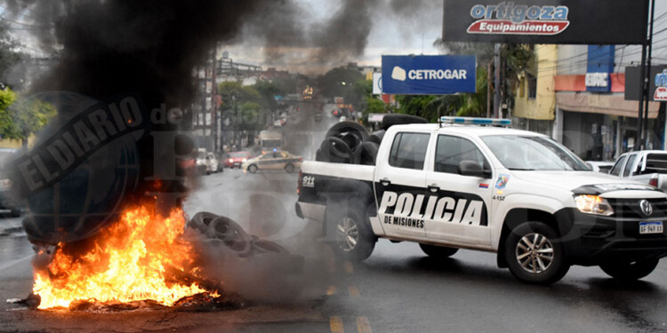 INVESTIGACIÓN EN MARCHA. Hasta el momento las imputaciones más graves fueron para dos suboficiales que declararon ayer y que, al igual que los otros cuatro efectivos que fueron al Juzgado, se abstuvieron ante el juez.