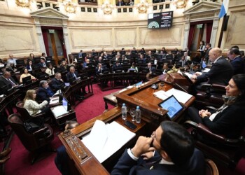 El Senado declaró Duelo nacional para el 18 de julio en homenaje a las víctimas del atentado de la AMIA