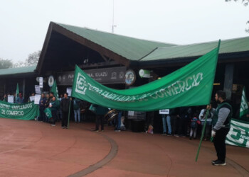 Reclamos en el Parque Nacional Iguazú por despido de trabajadores