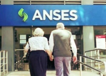 ANSES confirmó el aumento para jubilados: cuánto cobran en septiembre 2024