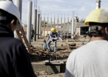 Cuánto cobra un albañil por día y hora en septiembre 2024